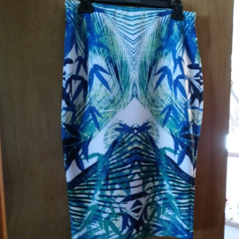 Apt.9. Skirt - Picture 1 of 3
